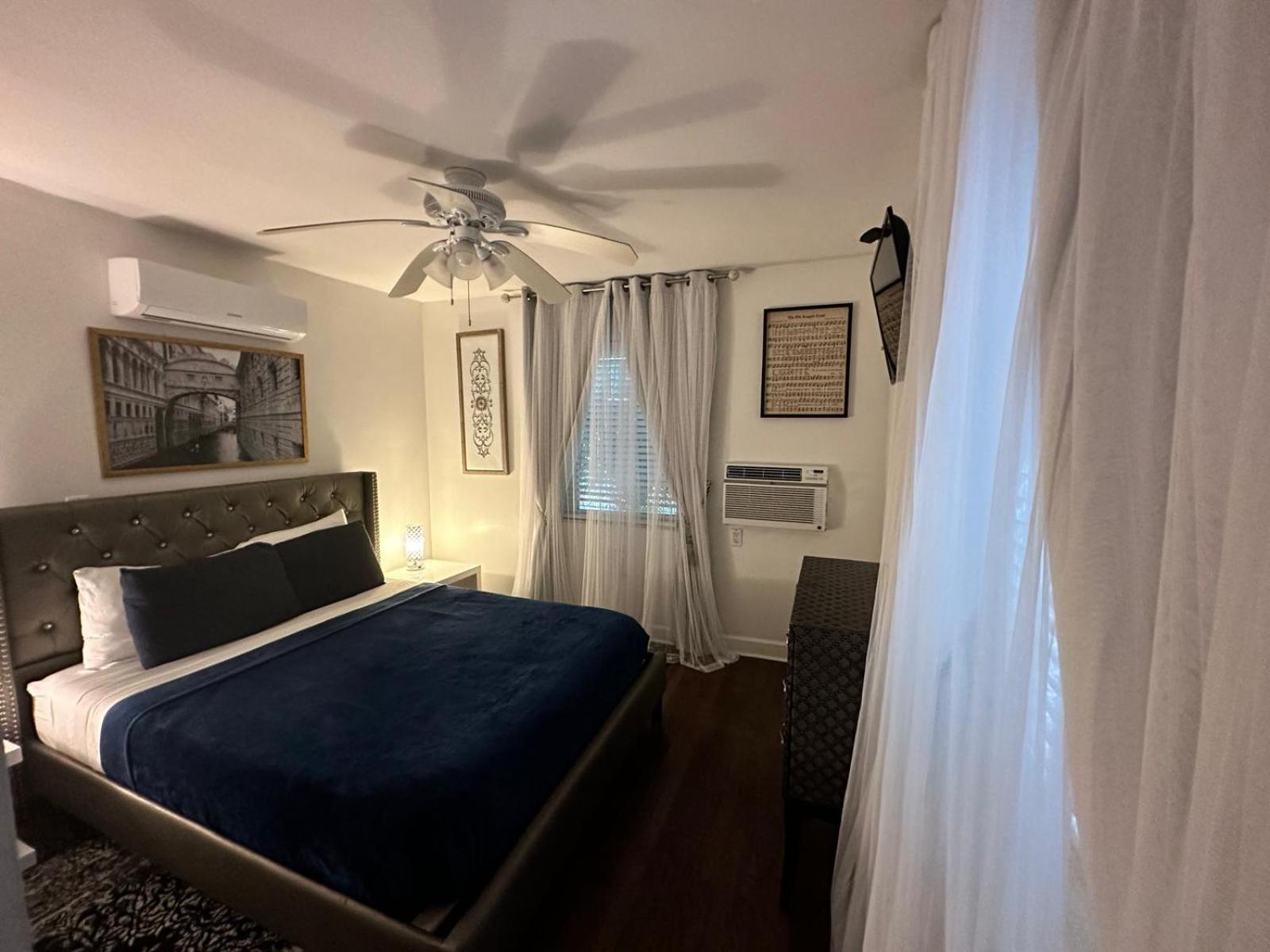 Villa Venezia Full House Up To 12 Guests Маями Бийч Екстериор снимка