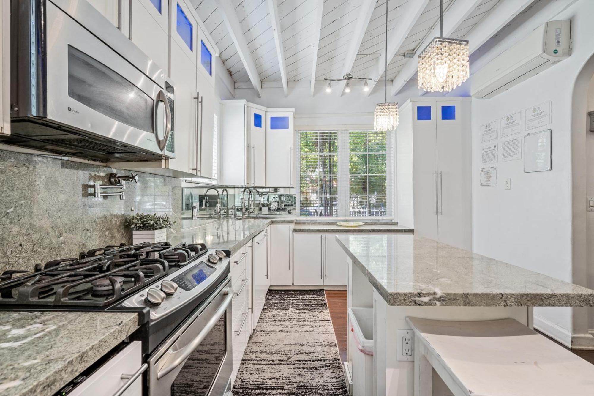 Villa Venezia Full House Up To 12 Guests Маями Бийч Екстериор снимка